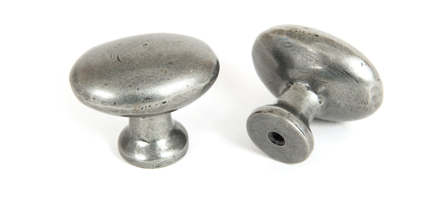 Oval Cabinet Knob (Blacksmith)