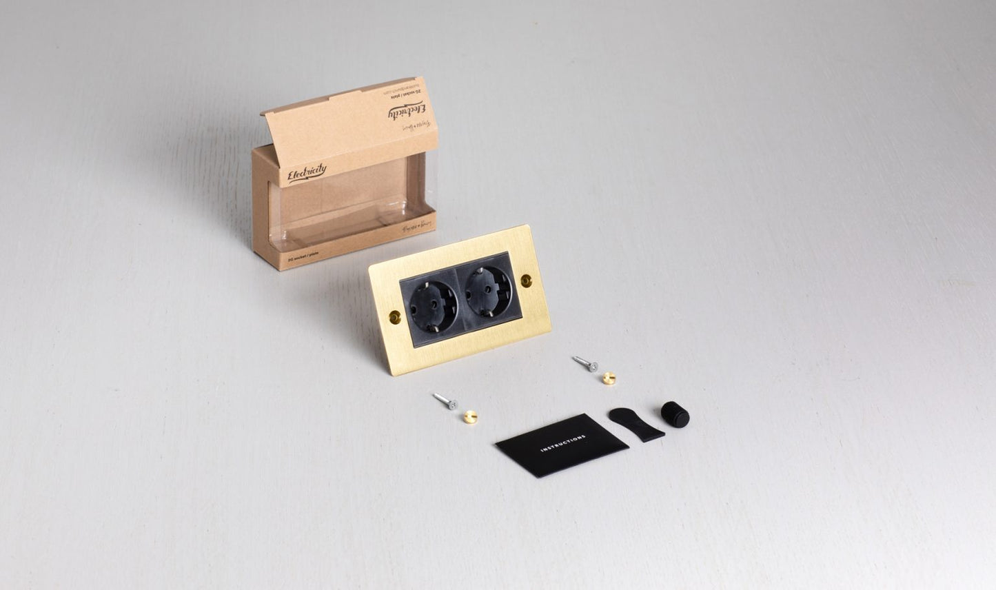 2G EURO SOCKET / BRASS