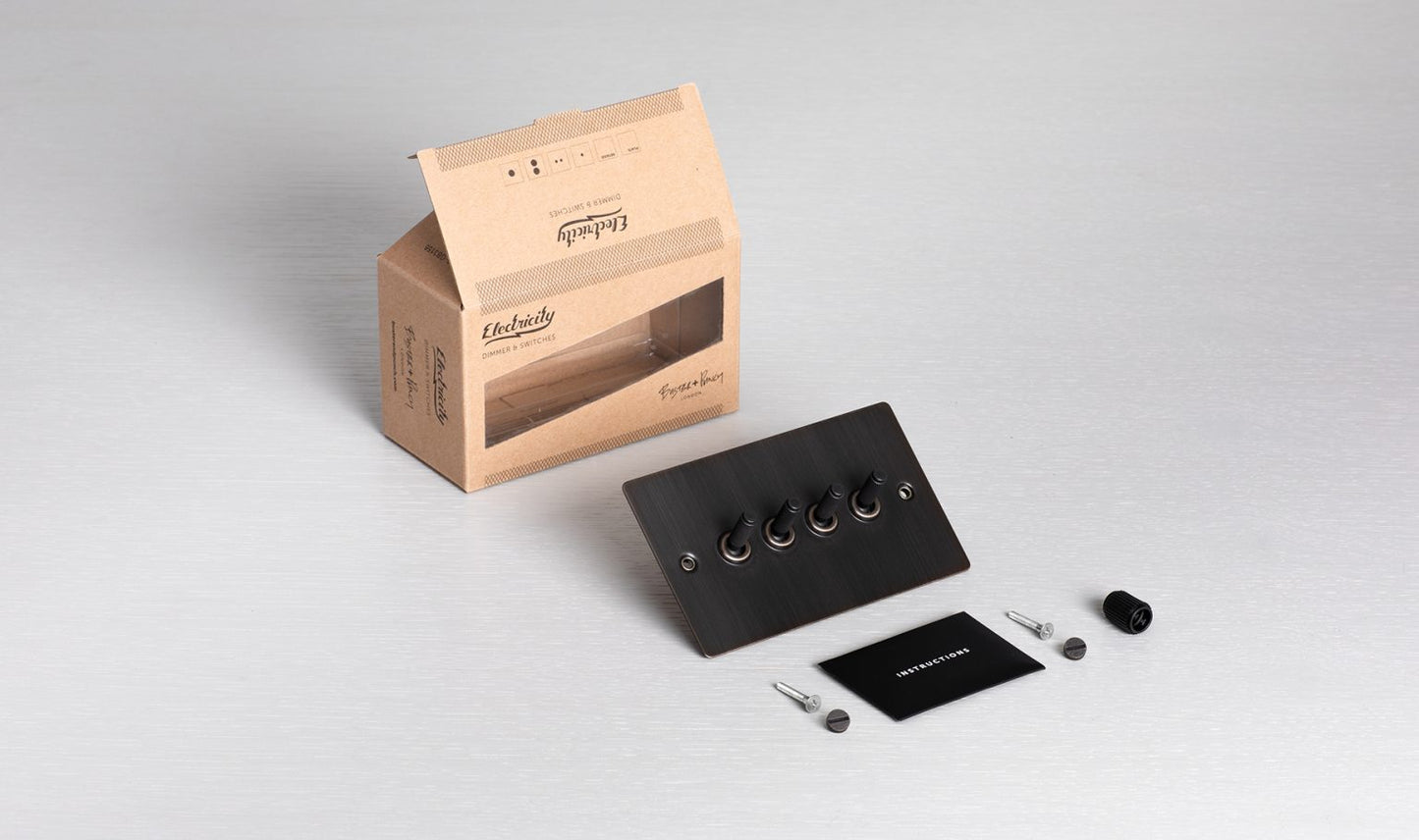 4G TOGGLE SWITCH / BLACK