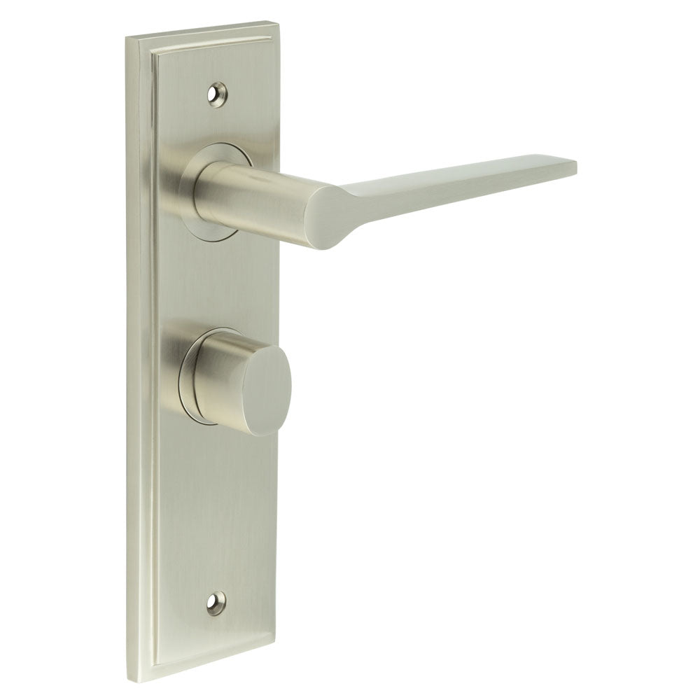 Knightsbridge Door Handle Bathroom Backplate & Turn & Release