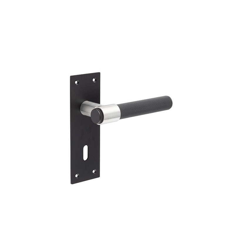 Nero T-Bar Door Handles on Lockplate