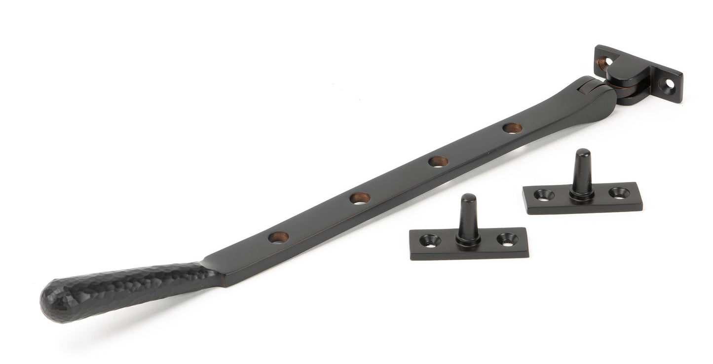 Hammered Newbury Stay