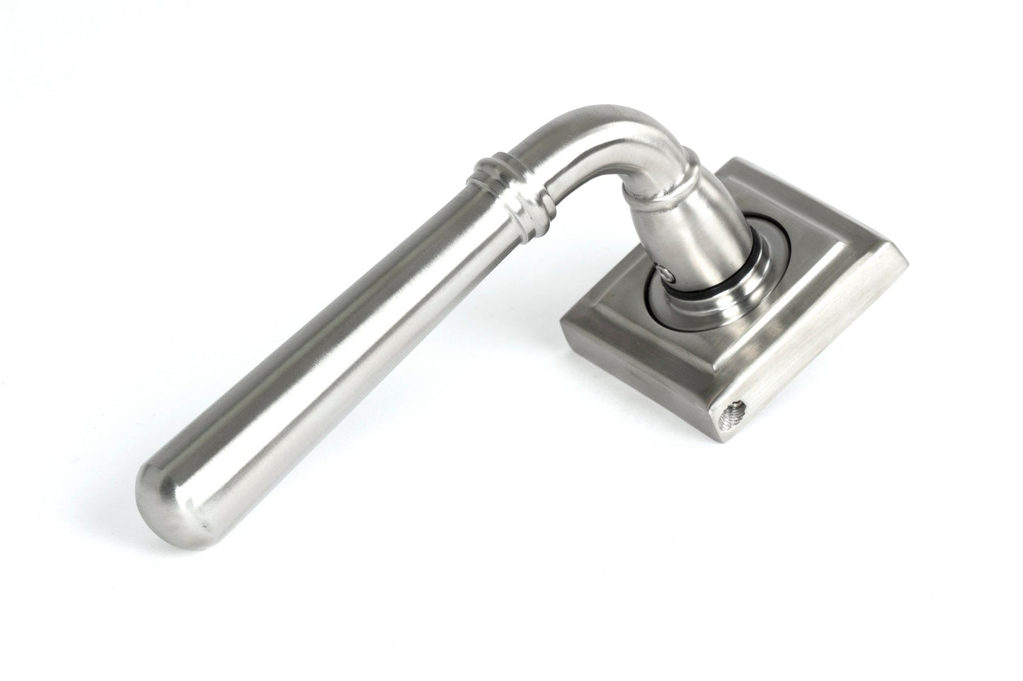 Newbury Lever on Rose Set (Unsprung)