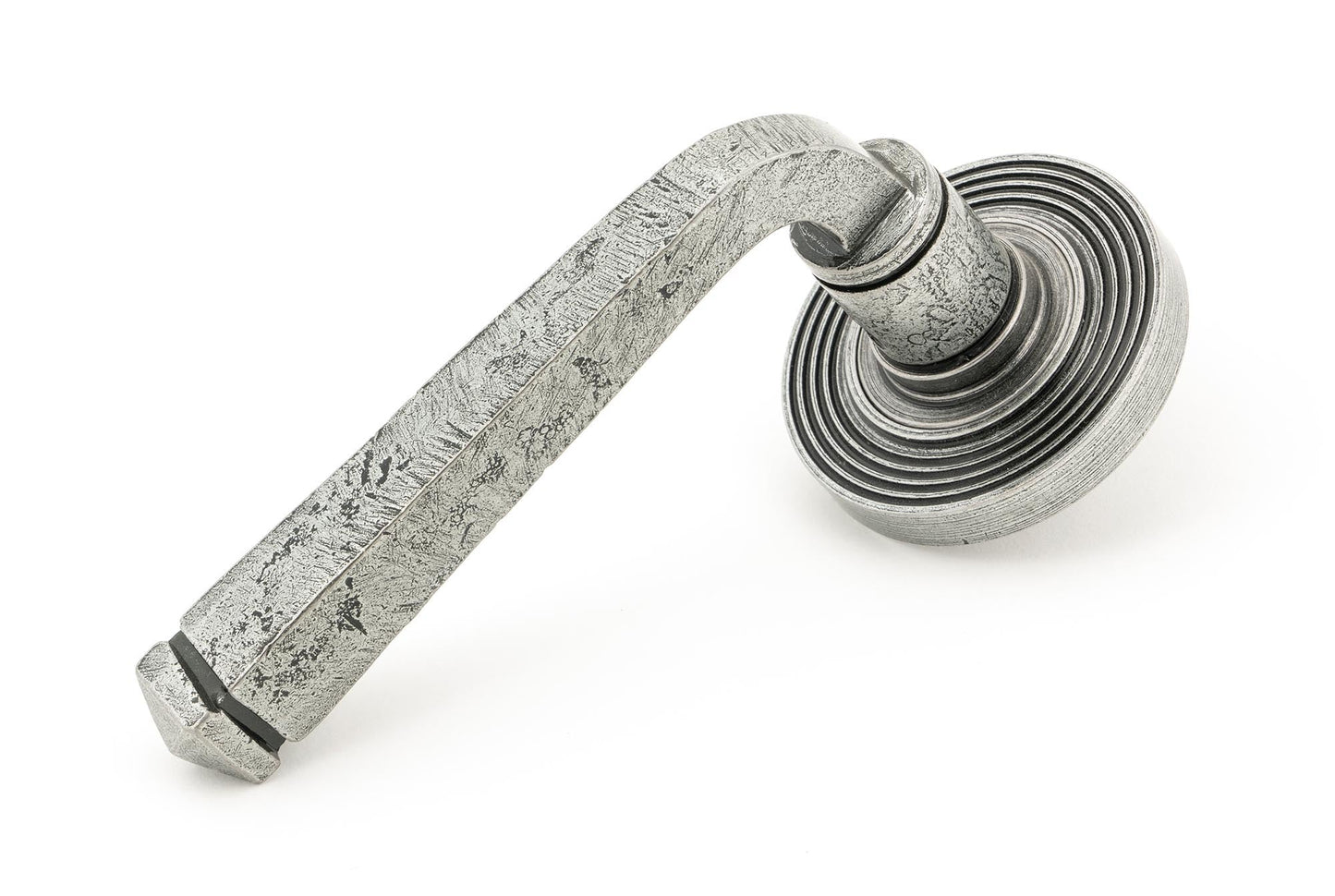 Avon Round Lever on Rose Set (Unsprung)
