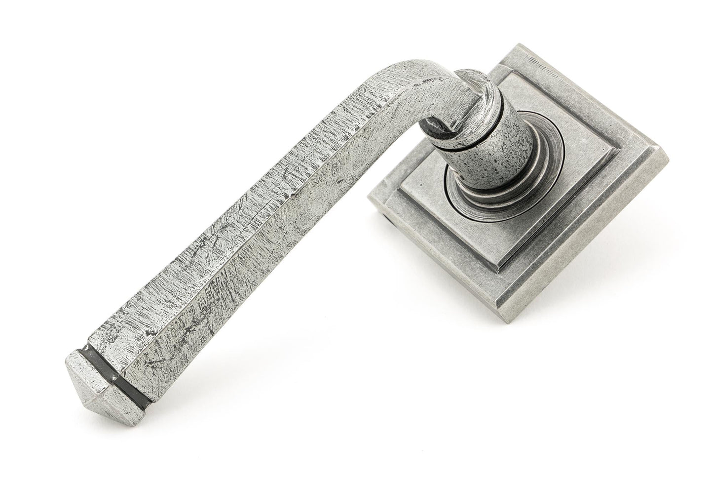 Avon Round Lever on Rose Set (Unsprung)