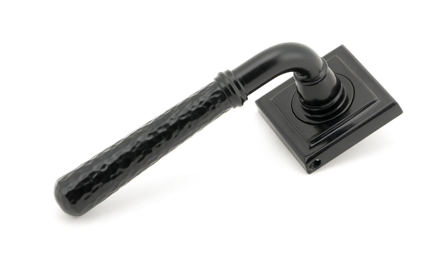 Hammered Newbury Lever on Rose Set (Unsprung)