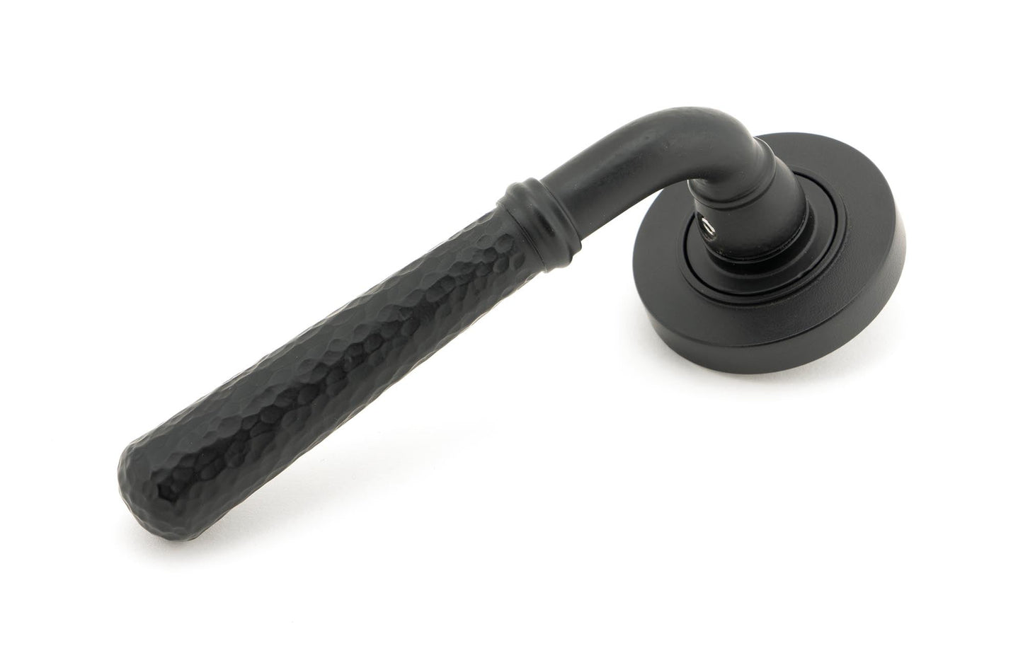 Hammered Newbury Lever on Rose Set (Unsprung)