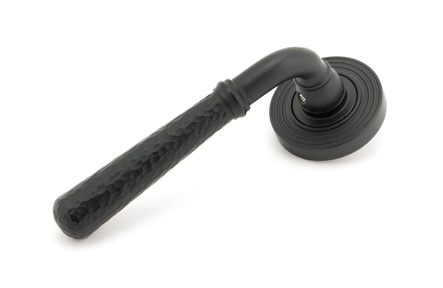 Hammered Newbury Lever on Rose Set (Unsprung)