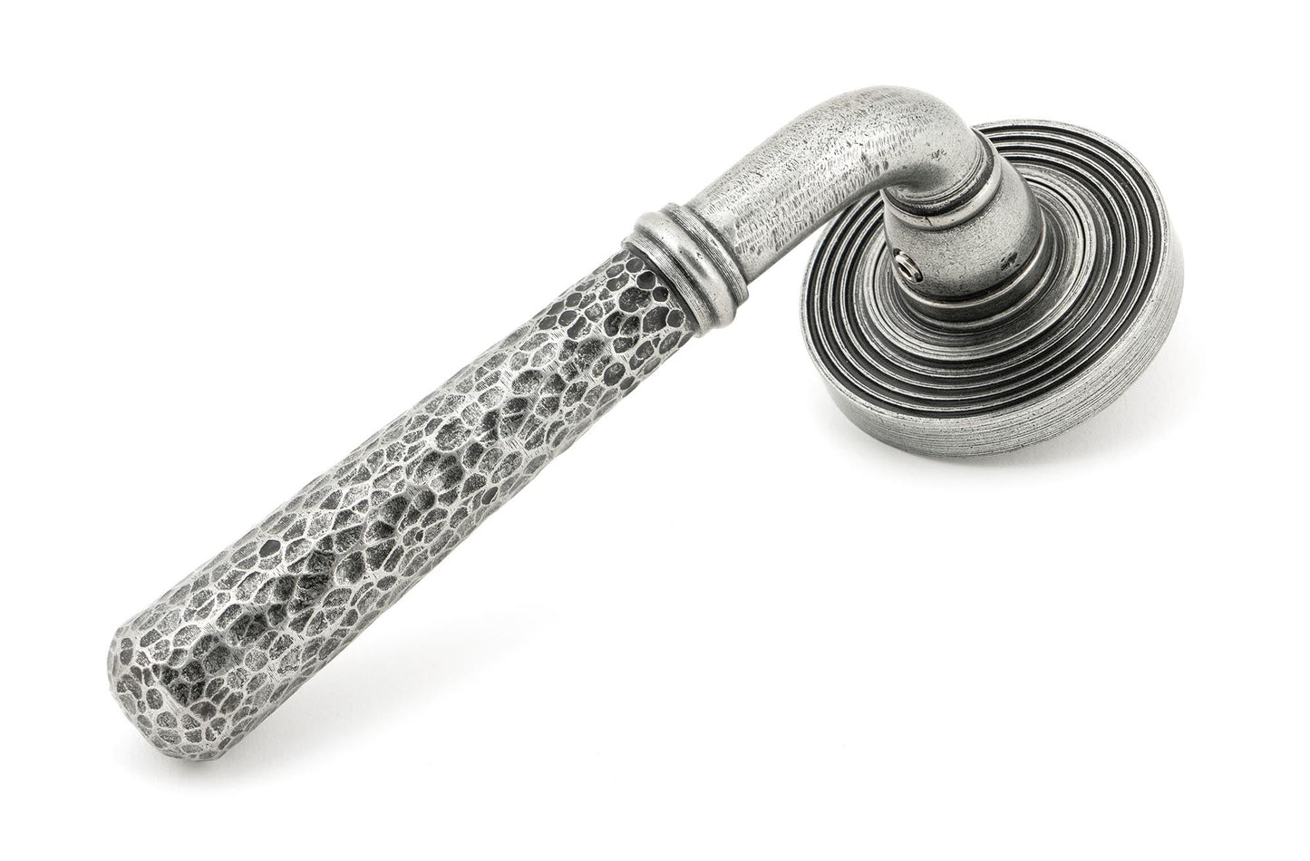 Hammered Newbury Lever on Rose Set (Unsprung)