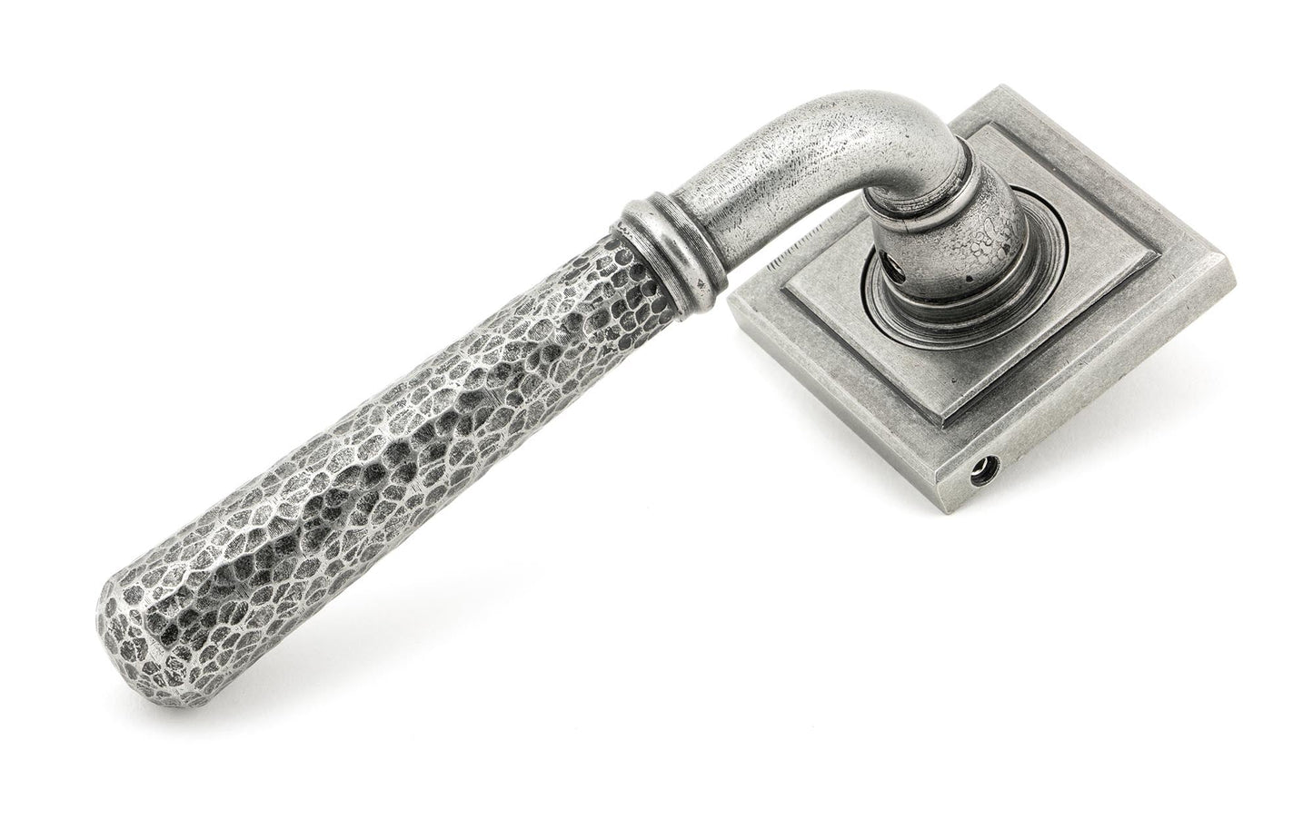 Hammered Newbury Lever on Rose Set (Unsprung)