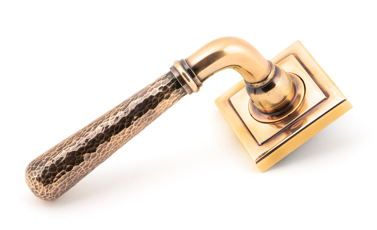 Hammered Newbury Lever on Rose Set (Unsprung)