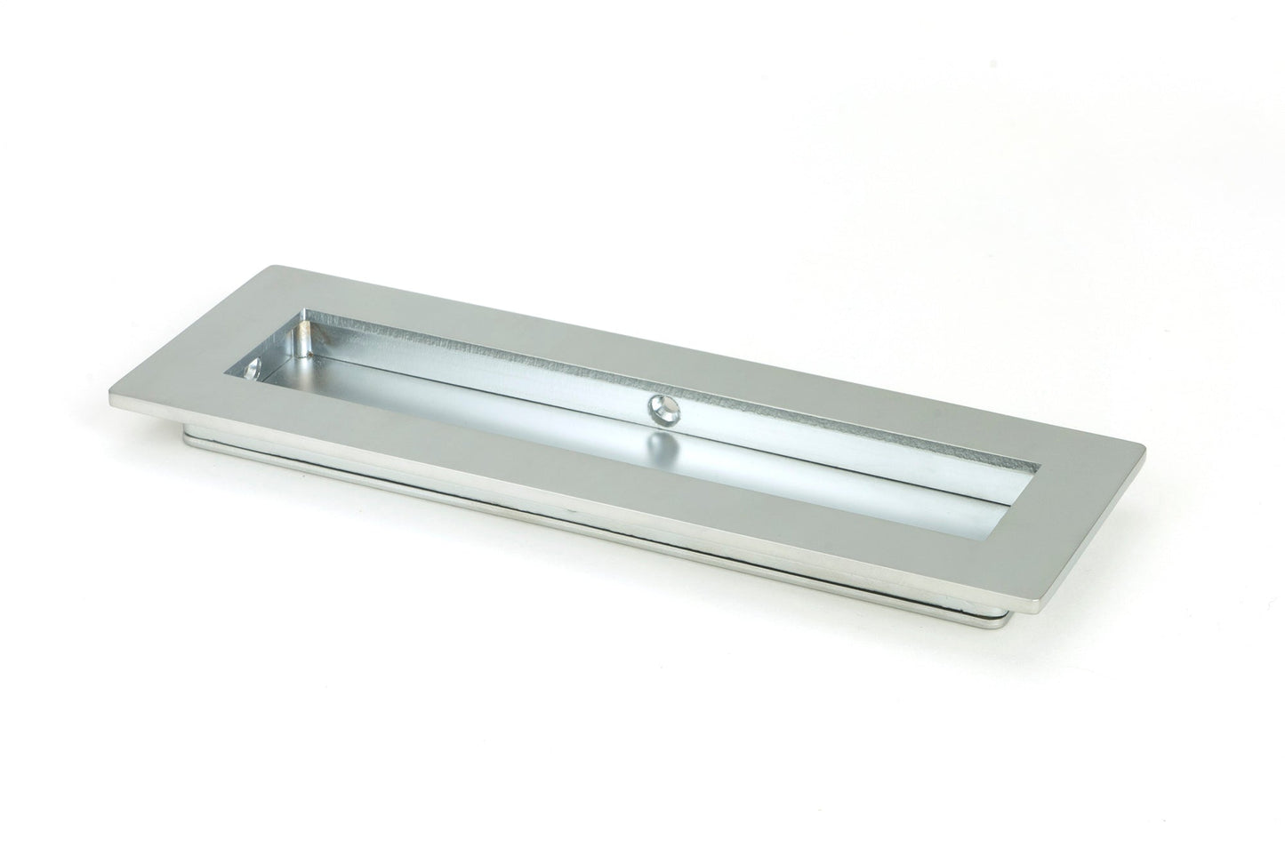 Plain Rectangular Pull