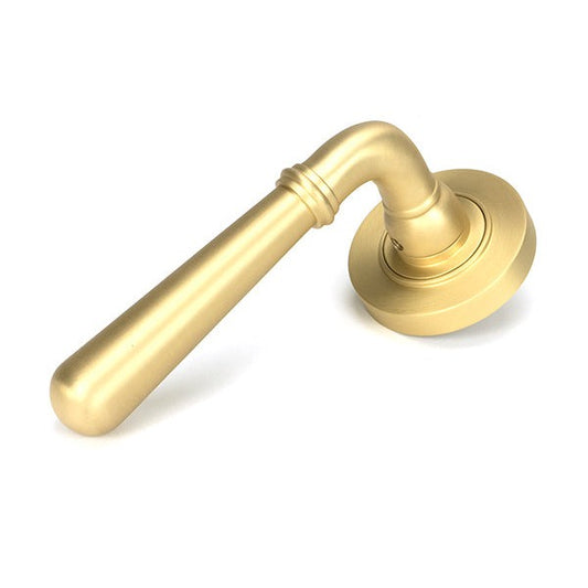 Satin Brass Newbury Lever on Rose Set (Plain) - Unsprung