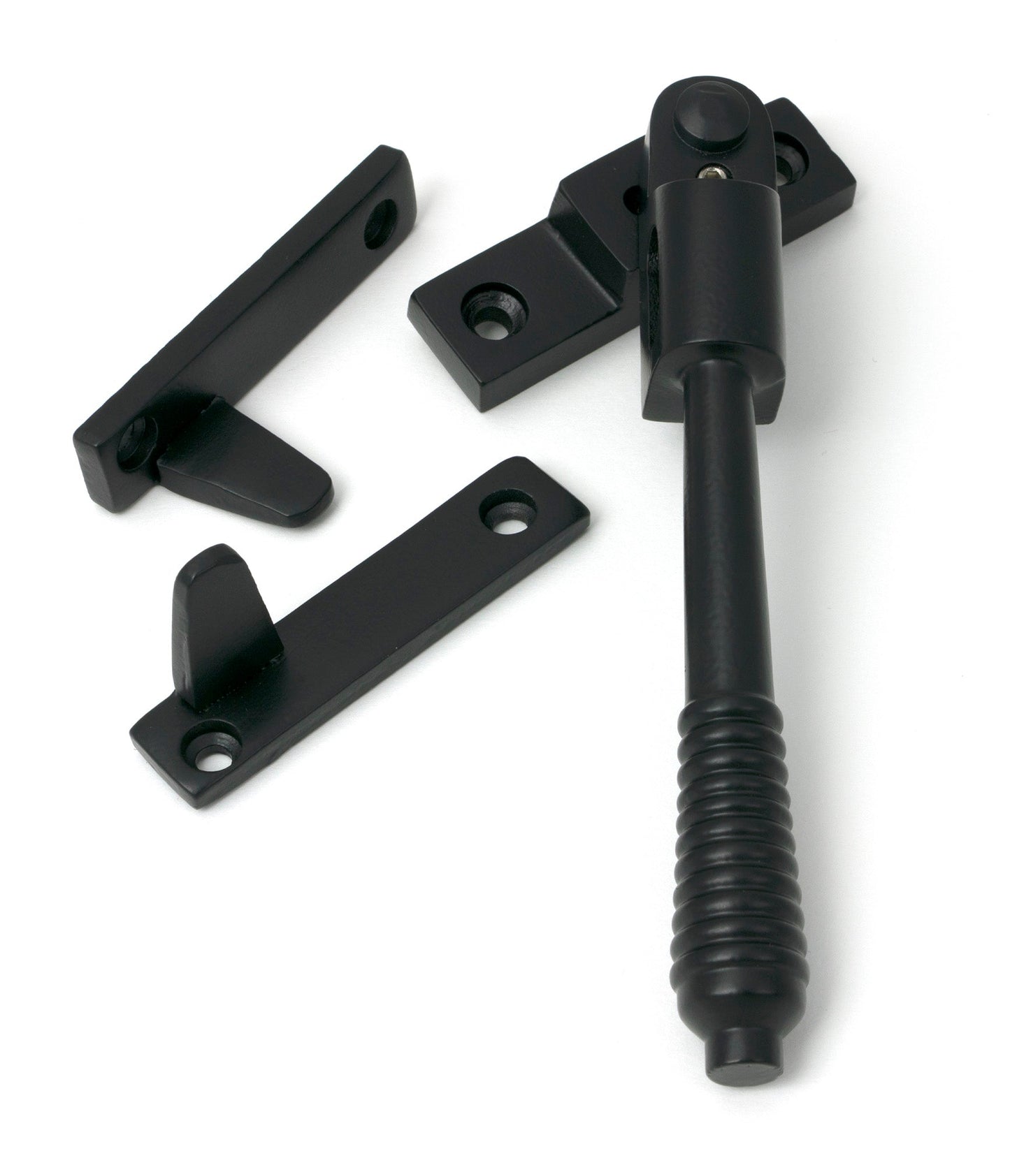 Night-Vent Locking Reeded Fastener