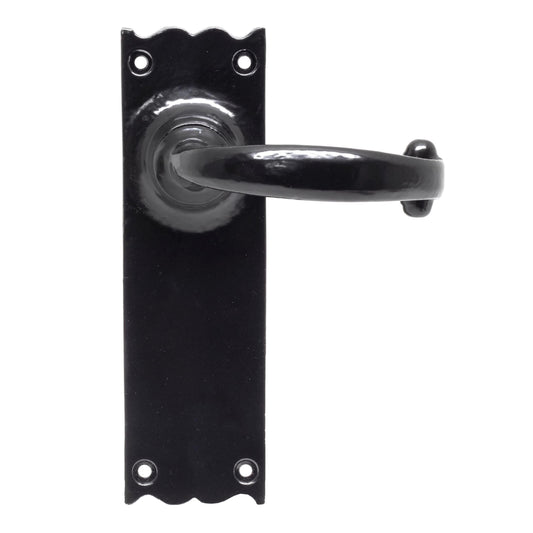 Cottage Lever Latch Set