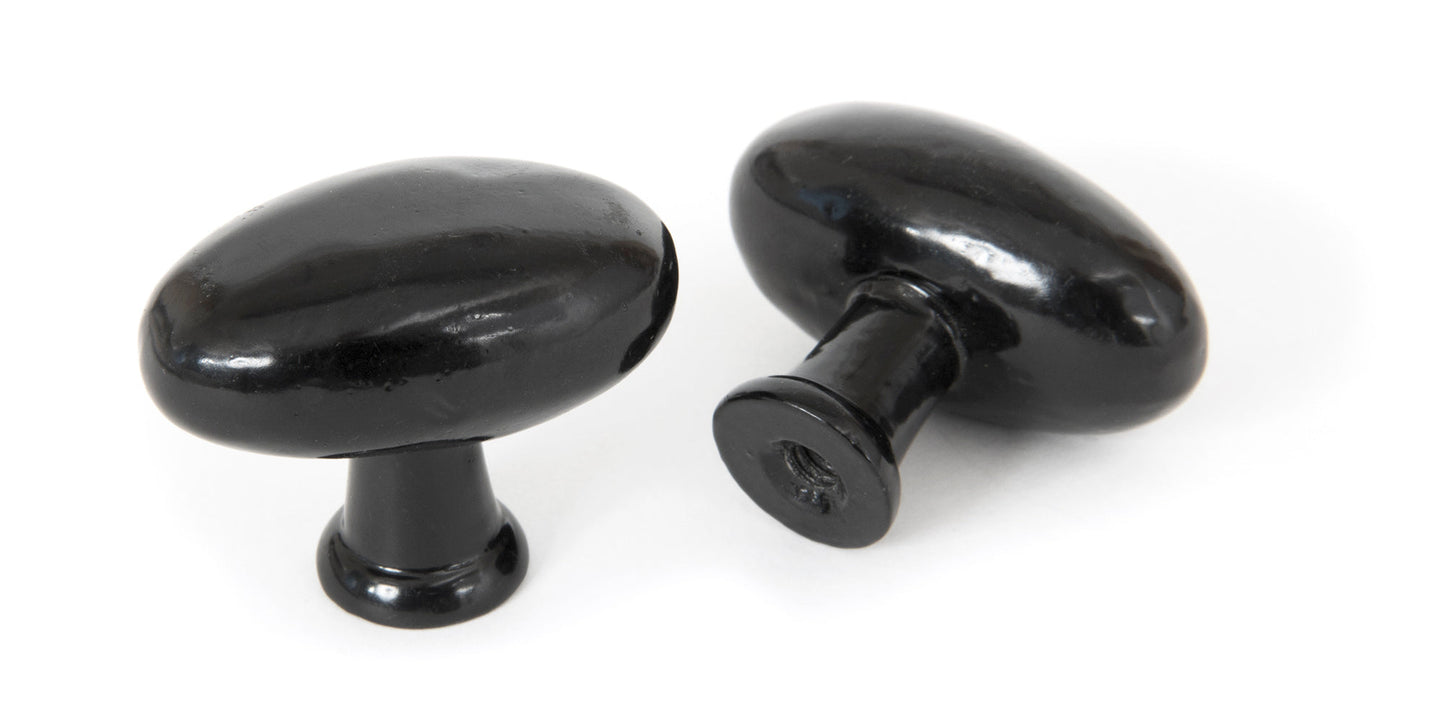 Oval Cabinet Knob (Blacksmith)