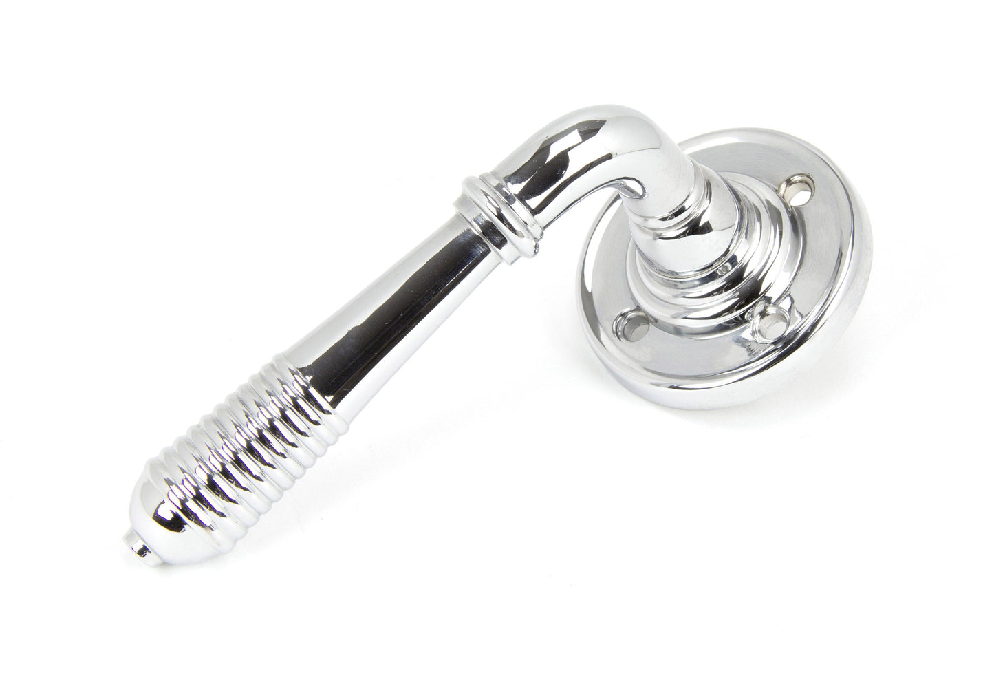 Reeded Lever on Rose Set