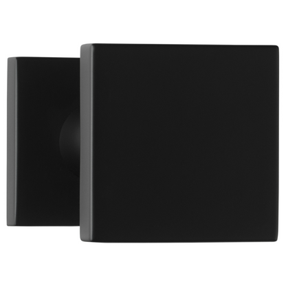 BSQ60V - Front Door Knobs