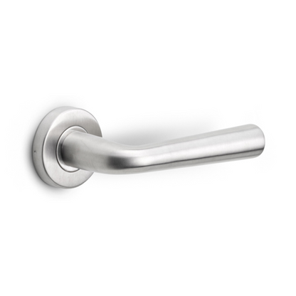 LB10H - Door Handles On Rose