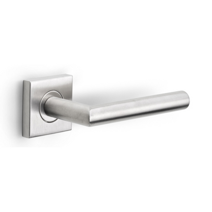 LB2-19BSQ - Door Handles On Rose