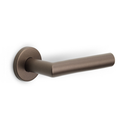 LB2-22 - Door Handles On Rose