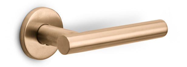 LB7-19 - Door Handles On Rose