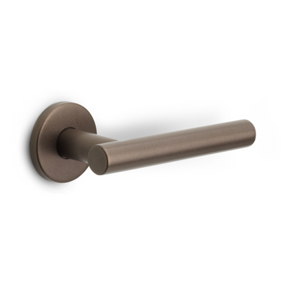 LB7-19 - Door Handles On Rose