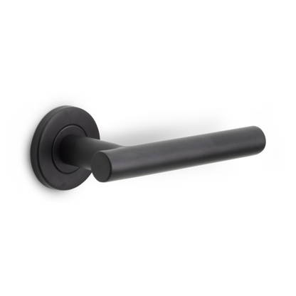 LB7L-19 - Door Handles On Rose