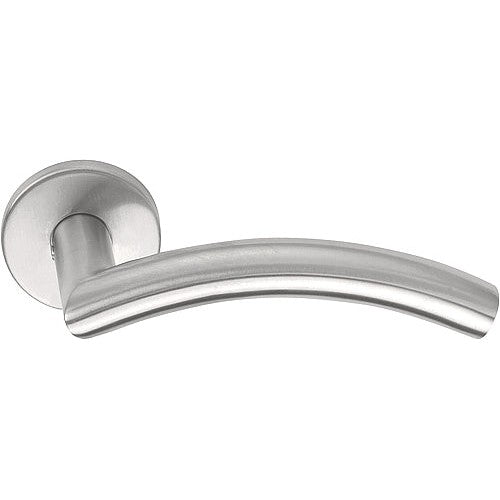 LB4-19 - Door Handles On Rose