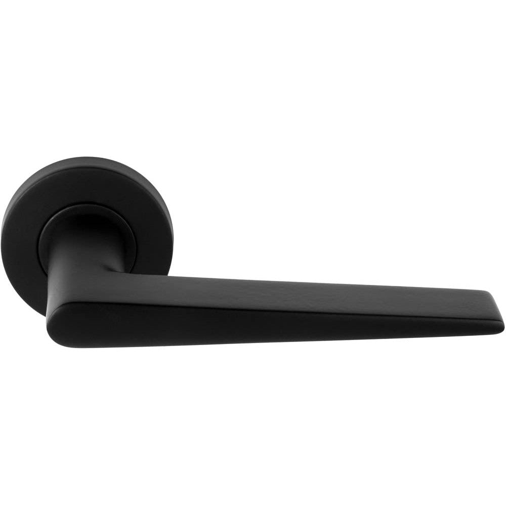 LB21 - Solid Sprung Door Handle On Rose