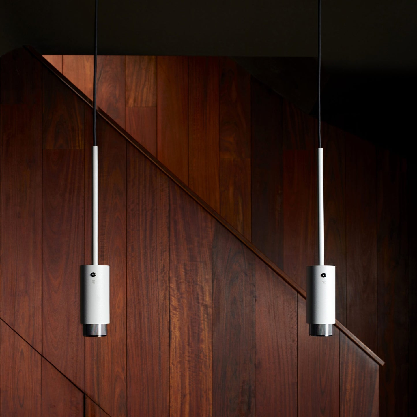 EXHAUST PENDANT / LINEAR / STONE / STEEL