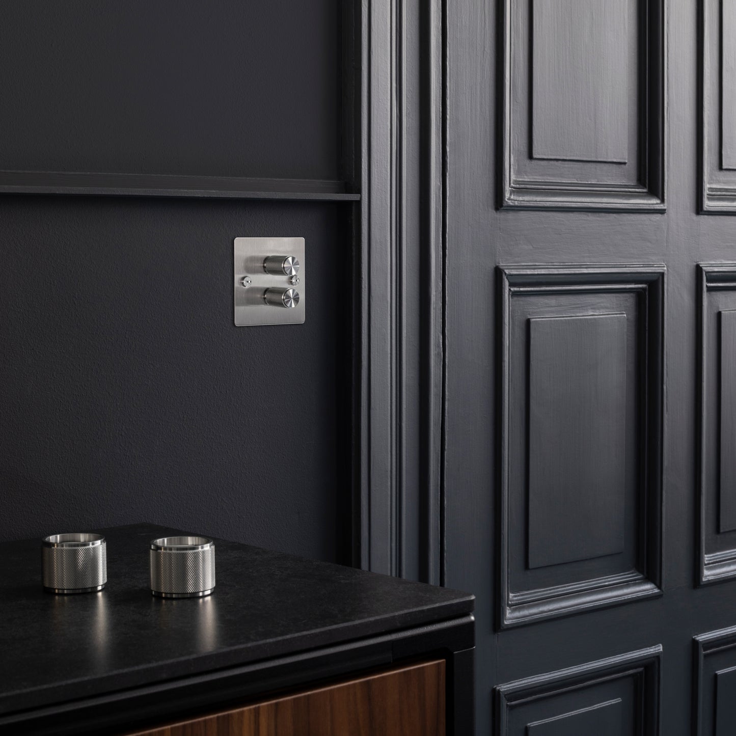 2G DIMMER / 120W / BLACK / BRASS