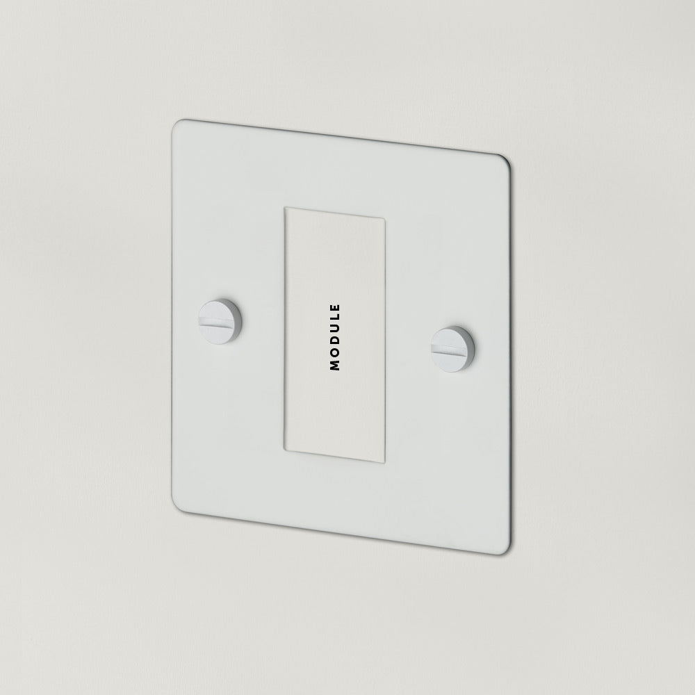 1G EURO PLATE - 1 MOD / WHITE