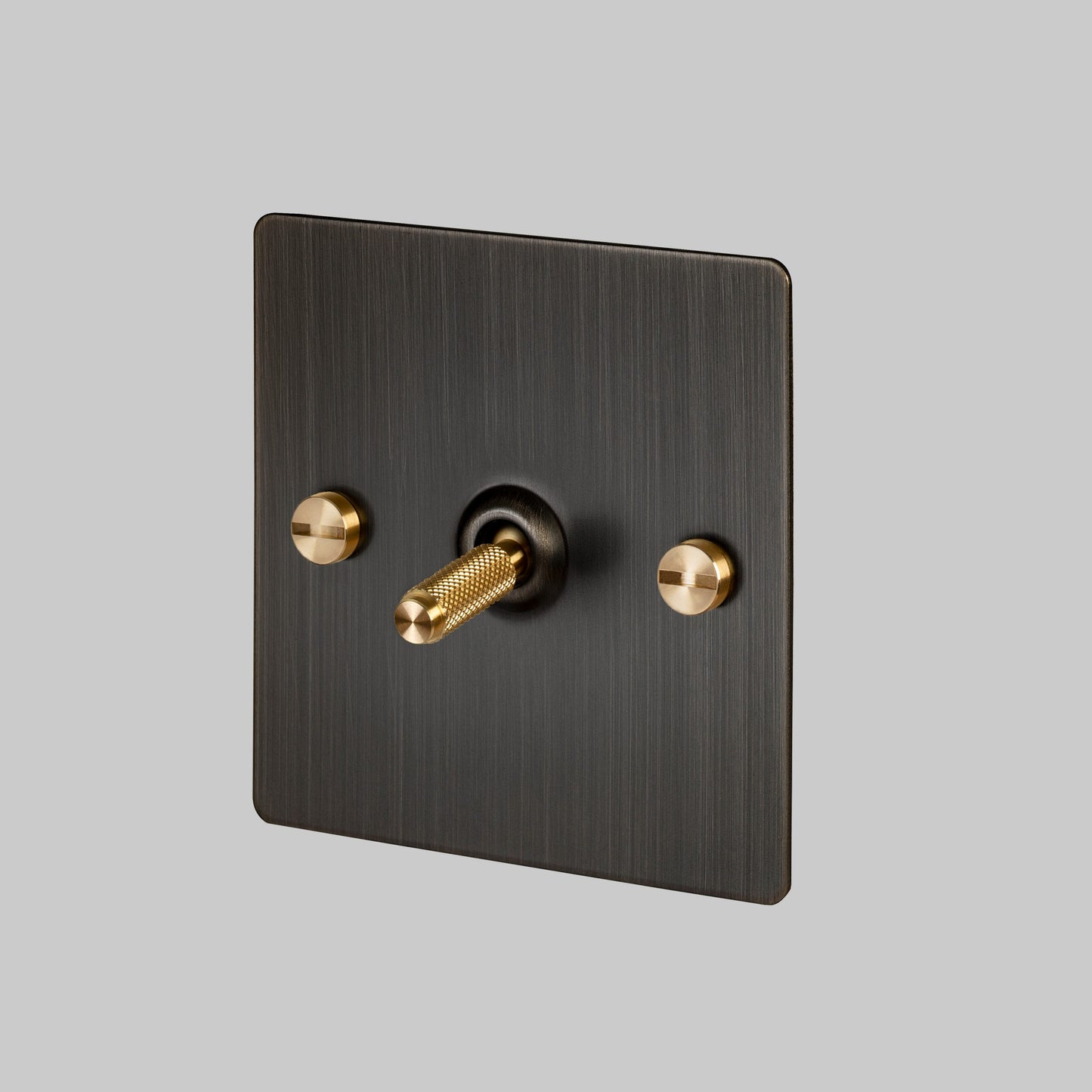 1G INTERMEDIATE TOGGLE SWITCH / SMOKED BRONZE / BRASS