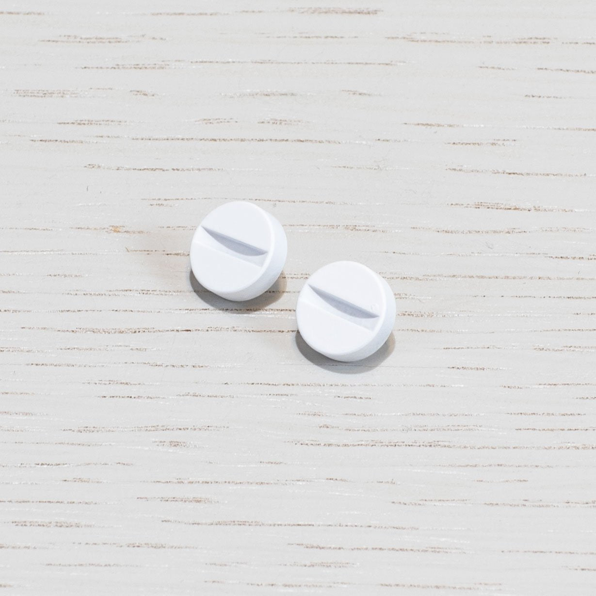 COIN CAP / ELECTRICITY / WHITE