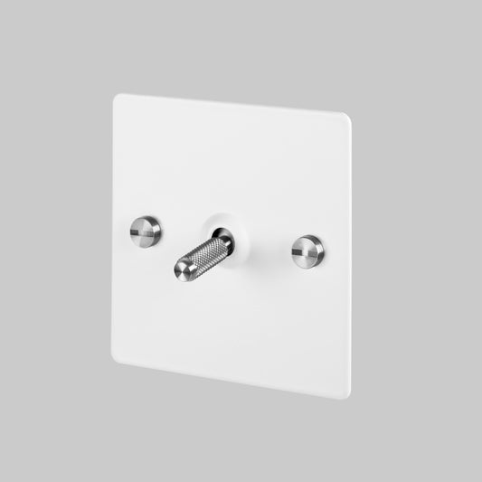 1G TOGGLE SWITCH / WHITE / STEEL