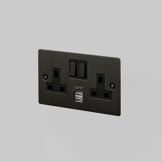 2G UK PLUG SOCKET / USB / SMOKED BRONZE