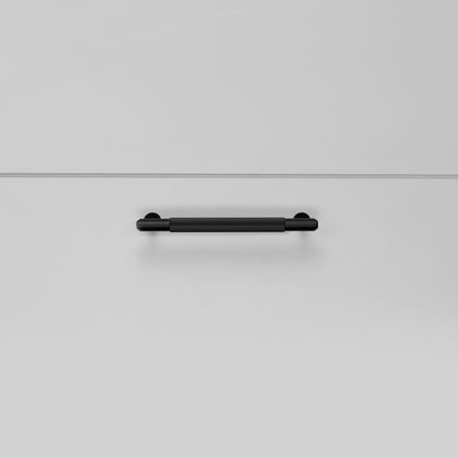 PULL BAR / LINEAR / BLACK / SMALL