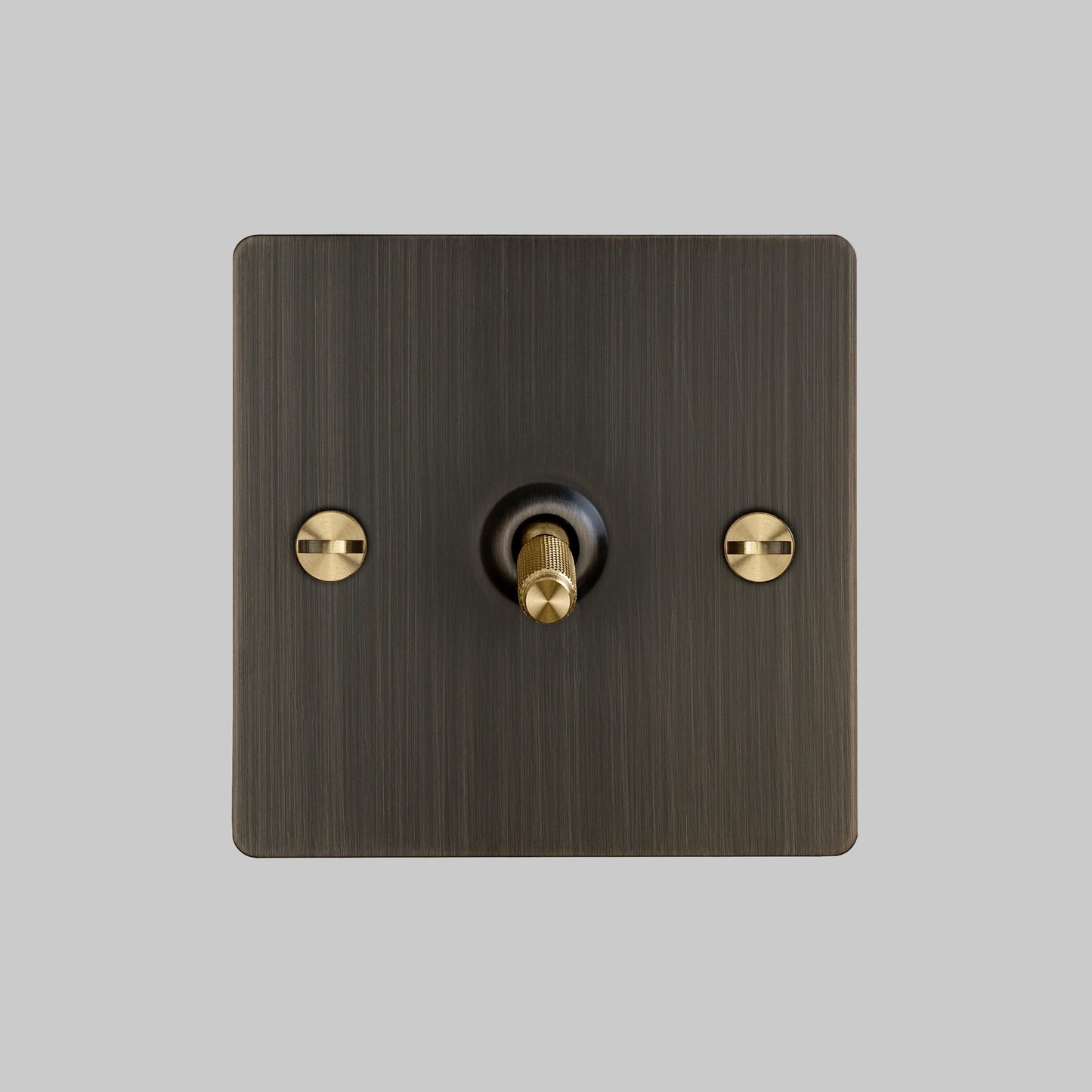 1G INTERMEDIATE TOGGLE SWITCH / SMOKED BRONZE / BRASS