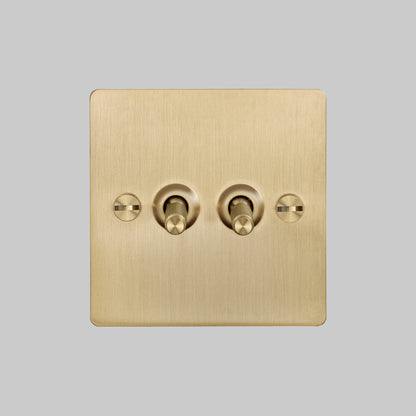 2G TOGGLE SWITCH / BRASS