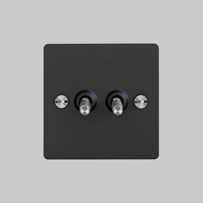 2G TOGGLE SWITCH / BLACK / STEEL