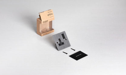 1G UK PLUG SOCKET / SMOKED BRONZE