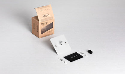 1G TOGGLE SWITCH / WHITE / STEEL