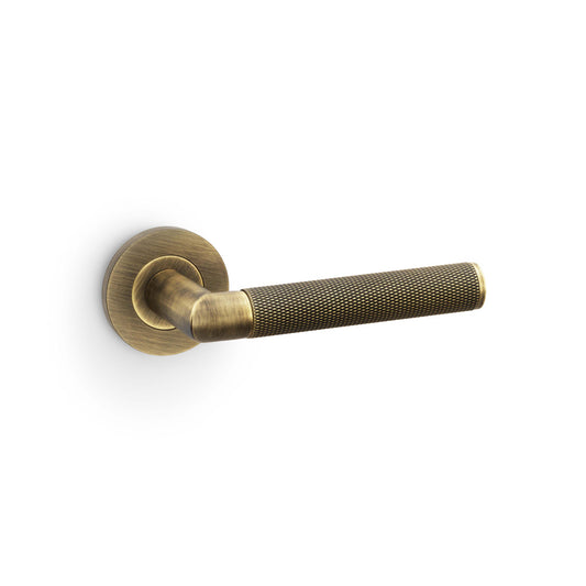 Harrier Knurled Lever on Round Rose