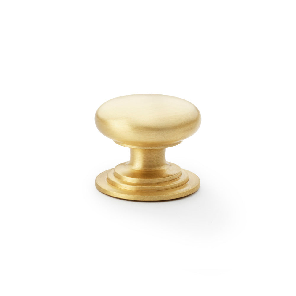 Waltz Round Cupboard Knob on Stepped Rose