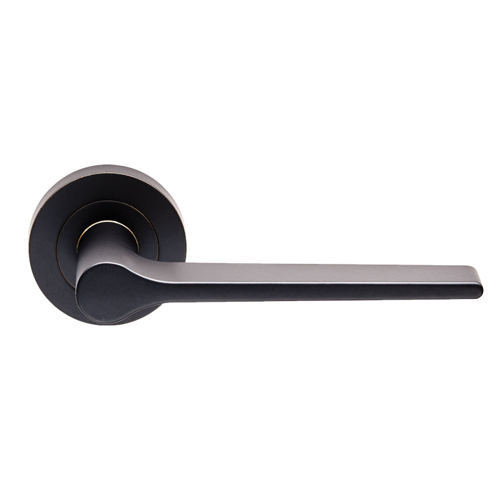 Velino Lever on Round Rose