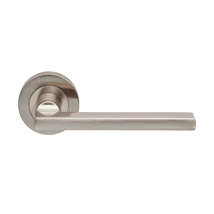 Trentino Lever on Rose