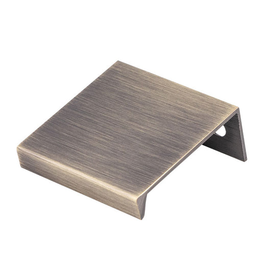 Squared Edge Pull 40mm Antique Brass