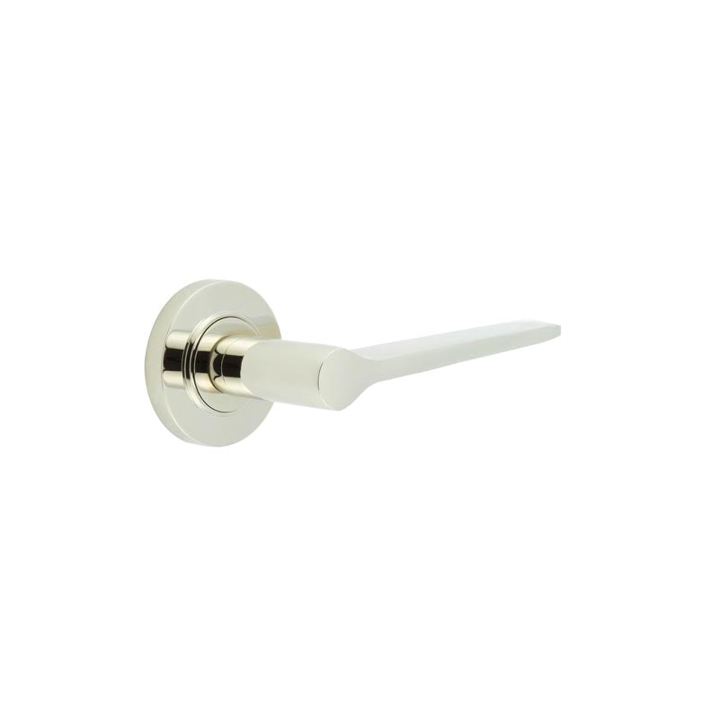 Knightsbridge Door Handle on Plain Rose
