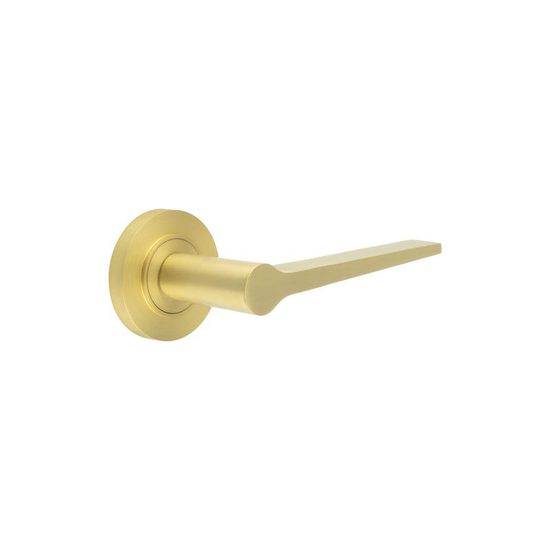 Knightsbridge Door Handle on Plain Rose